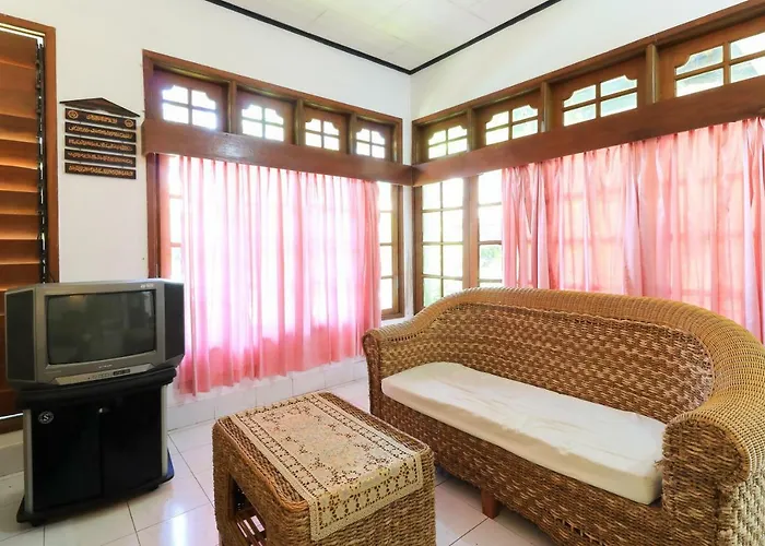 Sari Bali Hotel 2*
